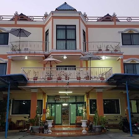 Kasithorn Apartment'S & Hotel Phetchabun Exterior foto